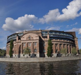Και η Σουηδία σε κόκκινο συναγερμό - Απειλητικά μηνύματα για βομβιστική επίθεση στη βουλή  
