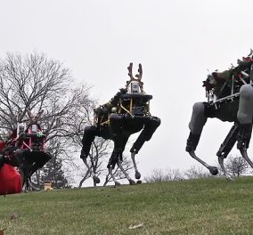 Δείτε το βίντεο με τους πρώτους ταράνδους - ρομπότ που τραβάνε το έλκηθρο του Άι Βασίλη! 