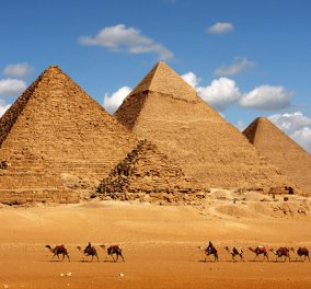 Παρανάλωμα πυρός δίπλα στις πυραμίδες της Αιγύπτου - Έξι νεκροί από βομβιστική επίθεση 