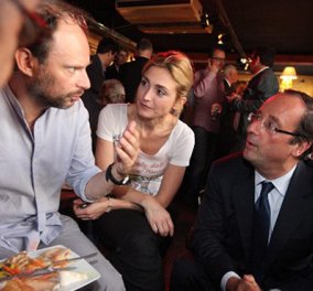 Τι νέα από το ειδύλλιο Ολάντ - Γκαγιέ; Δεν βάζω βέρα στο δεξί λέει ο Γάλλος Πρόεδρος  
