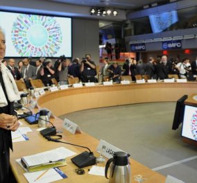 Τα "κάλαντα" από το ΔΝΤ για το 2016: Ποιοι παράγοντες θα επηρεάσουν την οικονομία - Τι λέει ο επικεφαλής 