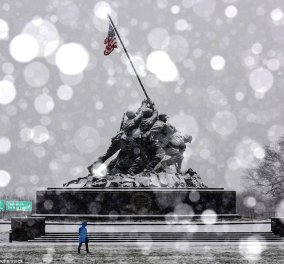 Θανατηφόρος χιονιάς στην Αμερική – Ο χειρότερος των τελευταίων 90 ετών – 10 νεκροί και χάος στις συγκοινωνίες