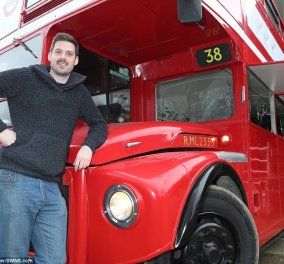 34χρονος έκανε το όνειρο του πραγματικότητα - Μετέτρεψε σε παμπ παλιό λεωφορείο φωτό - βίντεο 
