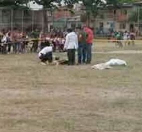 Τραγωδία δίχως τέλος στην Αργεντινή: Ποδοσφαιριστής σκότωσε με 3 σφαίρες τον διαιτητή γιατί τον απέβαλε