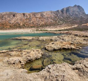 Κάθεστε; ΟΚ! Στο βίντεο θα περπατήσετε όλη την Κρήτη: Φαράγγια από την εποχή του Μίνωα, κορυφές των ψηλότερων βουνών, βαθύ μπλε