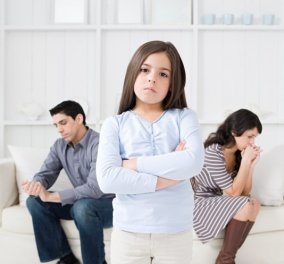 To infokids απαντά: Πώς επηρεάζει τα παιδιά ένα διαζύγιο - Είναι στην "κατάλληλη" ηλικία;