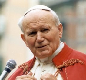 Είχε ερωμένη ο Πάπας Ιωάννης Παύλος Β'; Το ντοκιμαντέρ του  BBC  που προκαλεί σάλο 