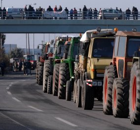 Αγρίεψαν & πάλι οι αγρότες: Μπήκαν με τρακτέρ στο κέντρο της Θεσσαλονίκης - Κυκλοφοριακό χάος στους δρόμους (Βίντεο)