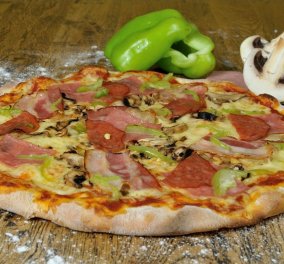 Πεινάτε; 17 παραλλαγές της κλασικής πίτσας για να αναφωνήσετε: Ο έρωτας περνάει από το στομάχι