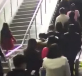 Βίντεο που κόβει την ανάσα: Κυλιόμενη σκάλα αλλάζει φορά και ρίχνει σαν ντόμινο τους ανθρώπους