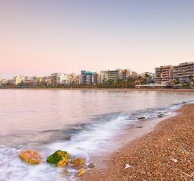 Οι ωραιότερες διαδρομές για βόλτα στον Πειραιά - Με θέα στη θάλασσα, ανάμεσα σε χρωματιστά νεοκλασικά