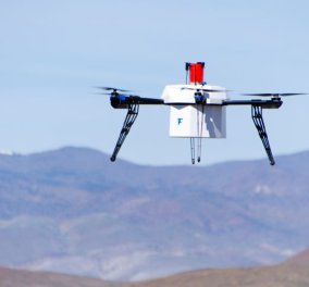 Απίθανο!!! Δείτε το πρώτο ιπτάμενο delivery δέματος από courier με drone