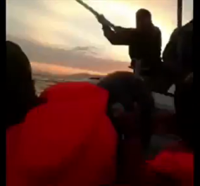 Βίντεο με Τούρκους λιμενικούς να χτυπούν μετανάστες στο Αιγαίο έφτασε στο BBC