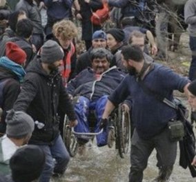 Ραγίζει καρδιές ο ανάπηρος πρόσφυγας στην Ειδομένη: “Ένιωσα ότι με σκότωναν όταν μας γύρισαν πίσω” 