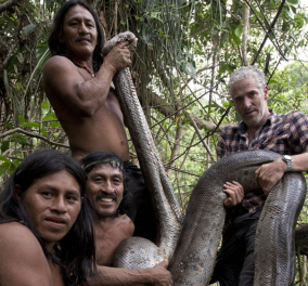  Βίντεο: Όταν ο παρουσιαστής του BBC περπατούσε στην ζούγκλα & συνάντησε το μεγαλύτερο φίδι στον κόσμο  