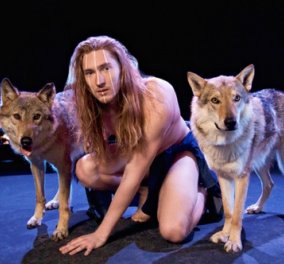 Eurovision 2016: Ολογυμνός παρέα με δύο ζωντανούς λύκους ο τραγουδιστής της Λευκορωσίας πάνω στη σκηνή‏