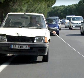 Smile βίντεο: Η επική φάρσα του Γάλλου κωμικού Remi Gaillard σε ανυποψίαστους οδηγούς