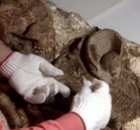   Εκπληκτικό απολίθωμα μητέρας που αγκαλιάζει το βρέφος της πριν από 4.800 χρόνια βρέθηκε στην Ταϊβάν 