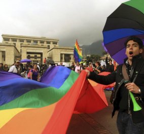 Νόμιμοι οι γάμοι μεταξύ ομοφυλοφίλων και στην Κολομβία με απόφαση του Συνταγματικού Δικαστηρίου