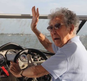 Είπαν σε 90χρονη ότι πρέπει να κάνει χημειοθεραπείες αλλά εκείνη απάντησε ότι προτιμά τα ταξίδια