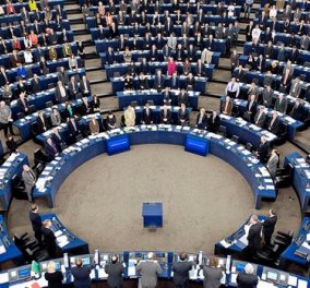 Σφοδρή αντιπαράθεση Βέμπερ -Παπαδημούλη στο Ευρωπαϊκό Κοινοβούλιογια τον Τσίπρα: Δείτε τα βίντεο 