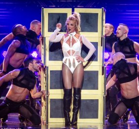Η Britney Spears σε απίστευτη φόρμα μόνο με κορμάκια ενθουσιάζει το Λας Βέγκας! Φώτο, βίντεο  