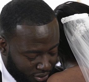  Είδος προς εξαφάνιση: Ο γαμπρός κλαίει με λυγμούς καθώς καταφθάνει η νύφη στην εκκλησία  