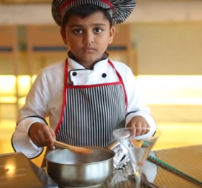  Αυτός ο 6χρονος είναι ο μικρότερος σεφ του κόσμου - Πληρώνεται 1.800 από το Facebook 