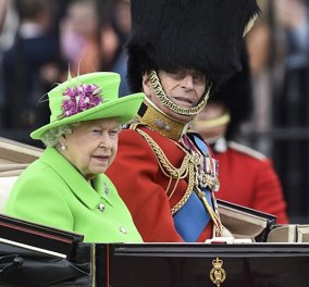 Το τρολάρισμα της ζωής τρώει η Βασίλισσα Ελισάβετ & το λαχανί συνολάκι της: Ξεκαρδιστικά tweets  