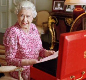 Βασίλισσα Ελισάβετ μετά το Brexit: Είμαι ακόμη ζωντανή, χα! 
