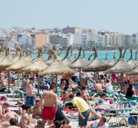 Αυτή η χώρα της Ευρώπης βουλιάζει φέτος από τουρίστες- Σε απίστευτα ύψη ρεκόρ ο αριθμός