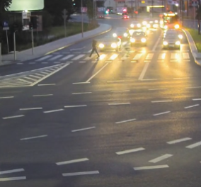 Βίντεο: Ο ταξιτζής τρακάρισε με άλλο αυτοκίνητο για να σώσει ποδηλάτη από βέβαιο θάνατο    