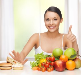 Η ευτυχία αλλιώς: Διατροφή με περισσότερα φρούτα και λαχανικά για να γίνετε χαρούμενοι