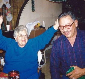 Ο George και η Ora πιάστηκαν χέρι-χέρι και αποχαιρέτισαν τον κόσμο μετά από 58 χρόνια κοινής ζωής  