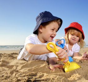 Tips- Πως καθαρίζονται εύκολα τα παιχνίδια από την άμμο;