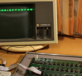 Apple 1: Ο πρώτος υπολογιστής του Τζομπς πωλήθηκε σε δημοπρασία για 727.000 ευρώ 