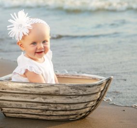 Προστατεύστε το μωρό από την άμμο, στην παραλία!
