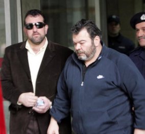 Ελεύθερος ο Βασίλης Στεφανάκος μετά από 8 χρόνια στη φυλακή - Έκανε χρήση του νόμου Παρασκευόπουλου
