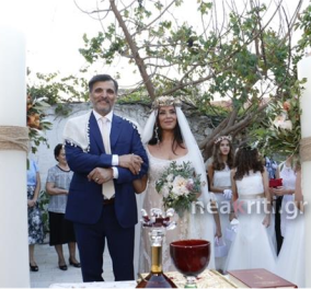 Ο παραδοσιακός Κρητικός γάμος της Μαρίας Τσομπανάκη (φωτό) - Την "παρέδωσε" ο γιός της Ορφέας Αυγουστίδης