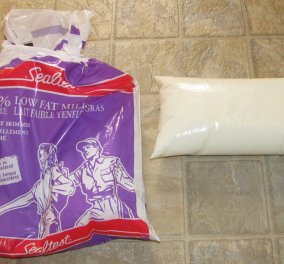 Γιατί στον Καναδά το γάλα μπαίνει σε σακούλα και ποτέ σε χάρτινο ή πλαστικό μπουκάλι; 