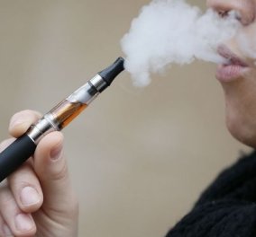 Τέλος το ηλεκτρονικό τσιγάρο από τους δημόσιους χώρους - Ψηφίστηκε το νομοσχέδιο στη Βουλή