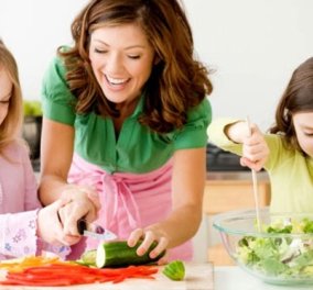 Θέλετε το παιδί σας να τρώει υγιεινά; - Ιδού πως θα τα καταφέρετε 