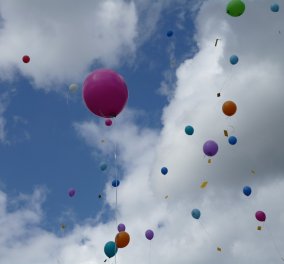 Η εκπληκτική ιστορία ενός... μπαλονιού: Από τα χέρια ενός 8χρονου στη Γαλλία ταξίδεψε μέχρι το Σικάγο!