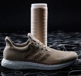 Μοναδικό: Η Adidas κατασκεύασε αθλητικά παπούτσια από... "βιο-ατσάλι¨ - Τι είναι το νέο υλικό που μιμείται το φυσικό μετάξι της αράχνης 