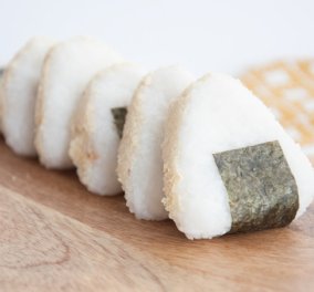 Γιαπωνέζος έπεσε νεκρός καταβροχθίζοντας το εκατοστό sushi σε διαγωνισμό φαγητού