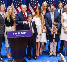 Το tweet του Τραμπ με παιδιά και σύζυγο στην φωτό: Όλοι στο Trump Tower με κομμένη την ανάσα