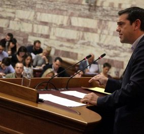 Τσίπρας σε βουλευτές του ΣΥΡΙΖΑ: Βγείτε από τα γραφεία να μην γίνουμε άλλη μια κυβέρνηση κρίσης
