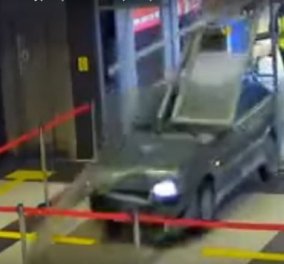 Βίντεο: Μεθυσμένος οδηγός μπούκαρε με το αυτοκίνητο του στο terminal του αεροδρομίου και το έκανε λίμπα