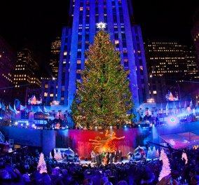 Φωταγωγήθηκε το  χριστουγεννιάτικο δένδρο του Rockefeller! Γεμάτο φωτάκια & με αστέρι - Swarovski  250 κιλών