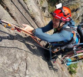 Ο ήρωας της ημέρας: Παραπληγικός κάνει αναρρίχηση & ορειβασία με το καροτσάκι του! (φωτό)